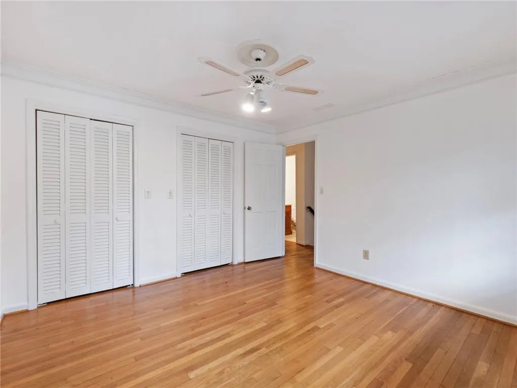 955 Landmark Drive, Atlanta, Georgia 30342, 4 Bedrooms Bedrooms, ,3 BathroomsBathrooms,Residential,For Sale,955 Landmark Drive,7719528