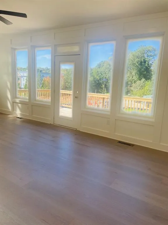 6880 Roswell Road, Sandy Springs, Georgia 30328, 4 Bedrooms Bedrooms, ,3 BathroomsBathrooms,Residential,Sold,6880 Roswell Road,6959905