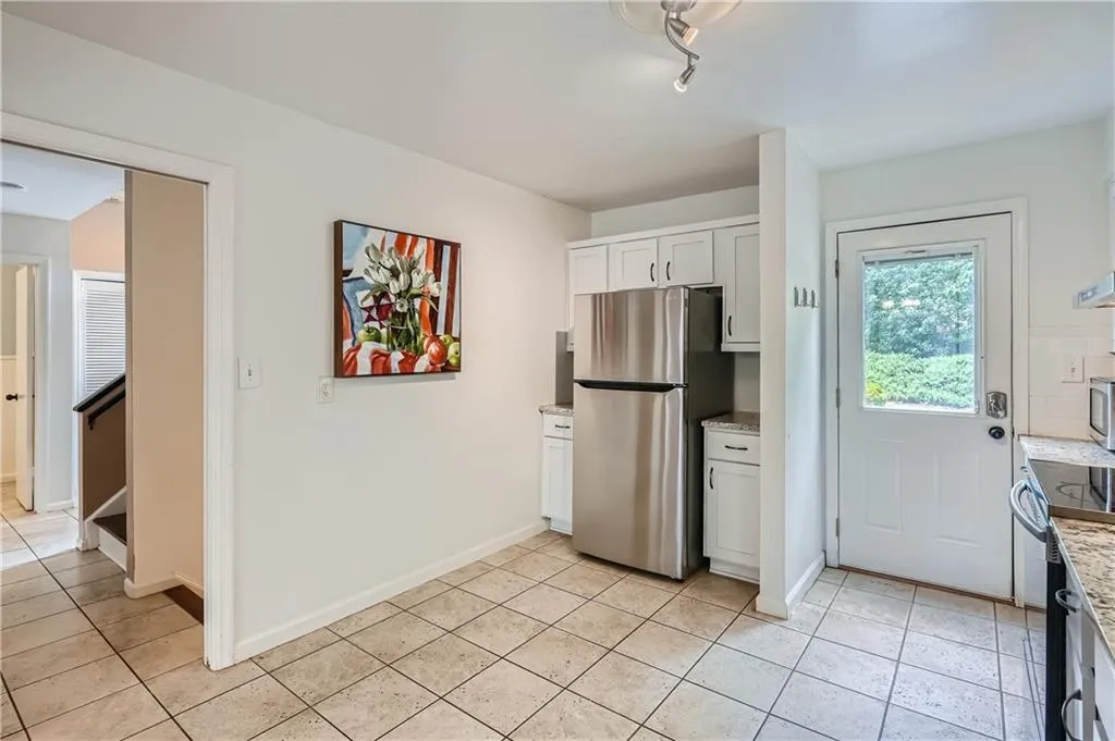 51 Forrest Place, Sandy Springs, Georgia 30328, 3 Bedrooms Bedrooms, ,3 BathroomsBathrooms,Residential,Sold,51 Forrest Place,7416800