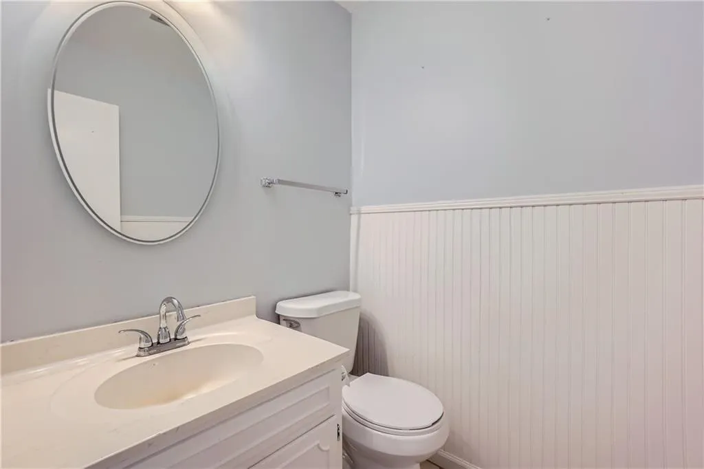 51 Forrest Place, Sandy Springs, Georgia 30328, 3 Bedrooms Bedrooms, ,3 BathroomsBathrooms,Residential,Sold,51 Forrest Place,7416800