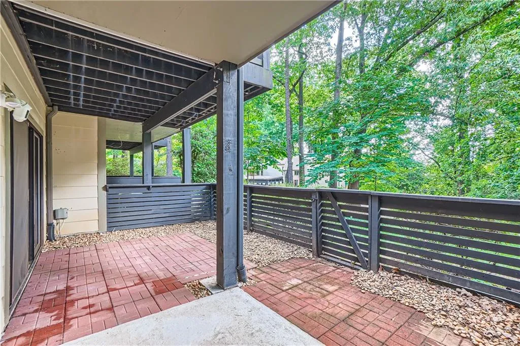 51 Forrest Place, Sandy Springs, Georgia 30328, 3 Bedrooms Bedrooms, ,3 BathroomsBathrooms,Residential,Sold,51 Forrest Place,7416800
