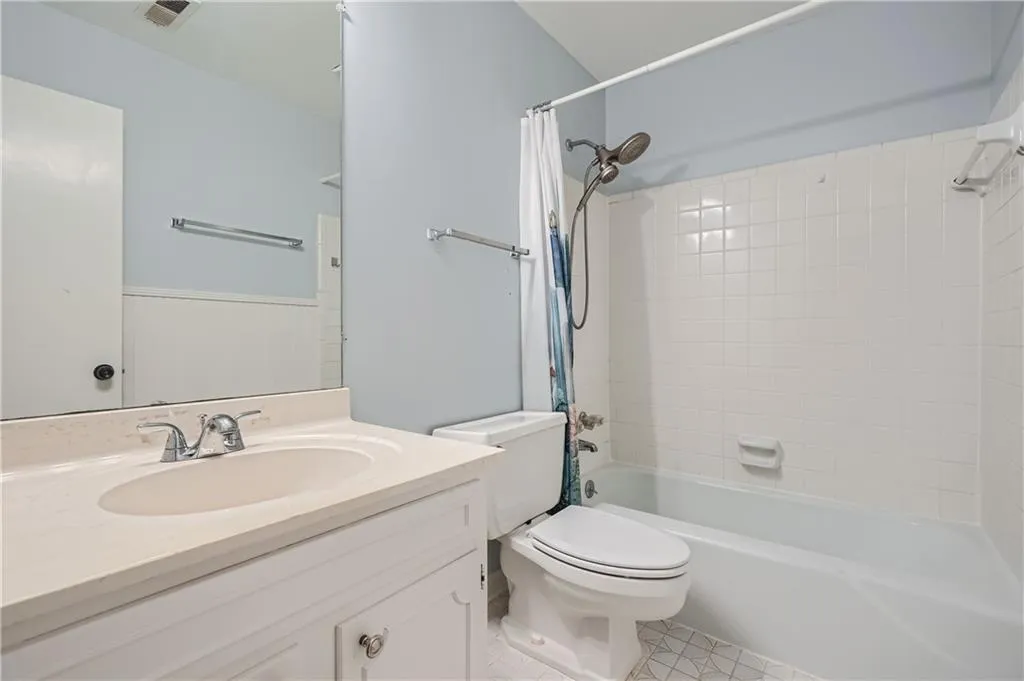 51 Forrest Place, Sandy Springs, Georgia 30328, 3 Bedrooms Bedrooms, ,3 BathroomsBathrooms,Residential,Sold,51 Forrest Place,7416800