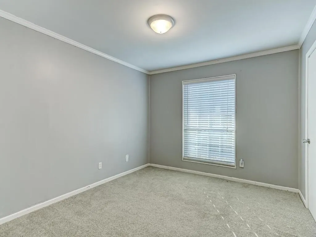5545 Kingsport Drive Unit Building 25-5545, Atlanta, Georgia 30342, 3 Bedrooms Bedrooms, ,2 BathroomsBathrooms,Residential,Sold,5545 Kingsport Drive Unit Building 25-5545,6972087