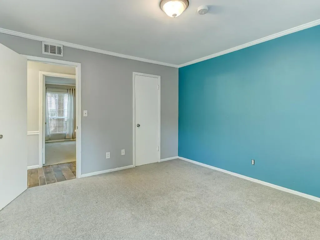 5545 Kingsport Drive Unit Building 25-5545, Atlanta, Georgia 30342, 3 Bedrooms Bedrooms, ,2 BathroomsBathrooms,Residential,Sold,5545 Kingsport Drive Unit Building 25-5545,6972087