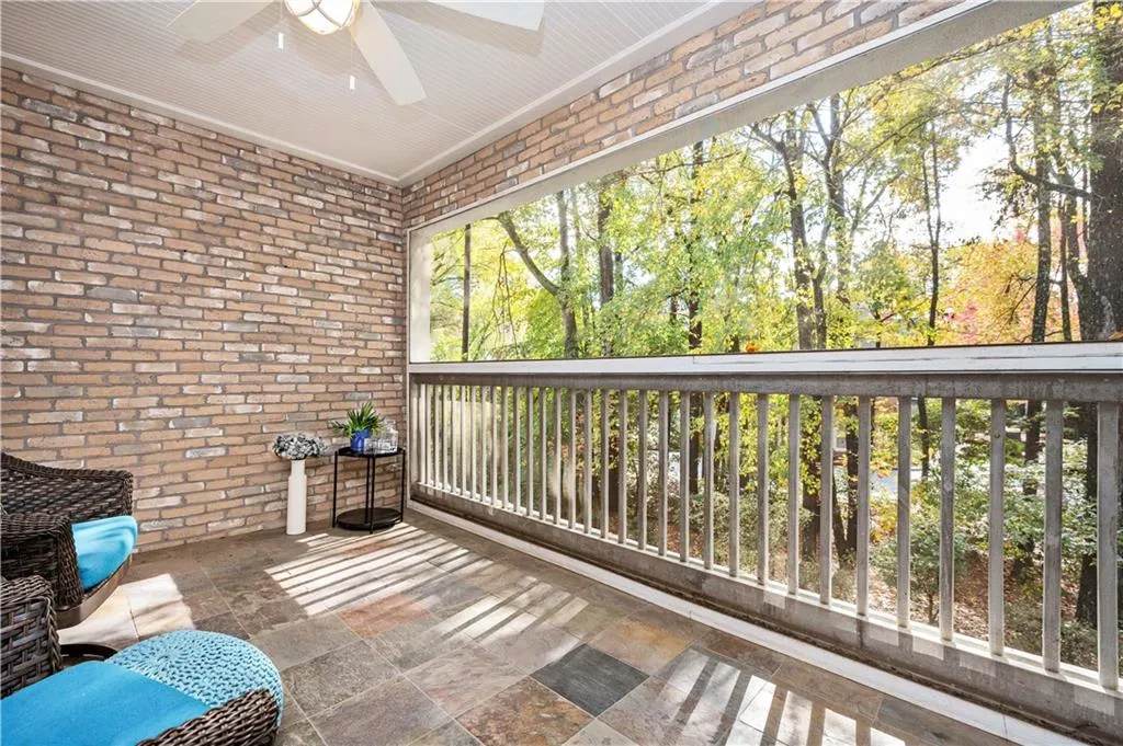 701 Dunwoody Chace, Atlanta, Georgia 30328, 3 Bedrooms Bedrooms, ,3 BathroomsBathrooms,Residential,Sold,701 Dunwoody Chace,7488936