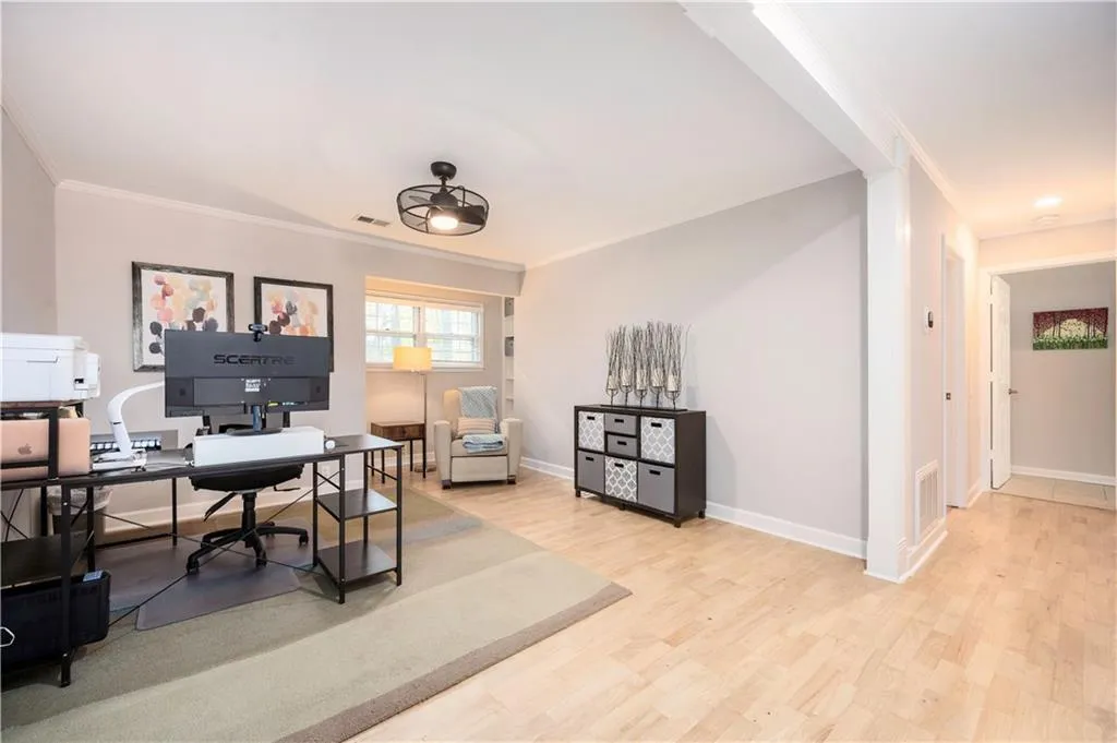 701 Dunwoody Chace, Atlanta, Georgia 30328, 3 Bedrooms Bedrooms, ,3 BathroomsBathrooms,Residential,Sold,701 Dunwoody Chace,7488936