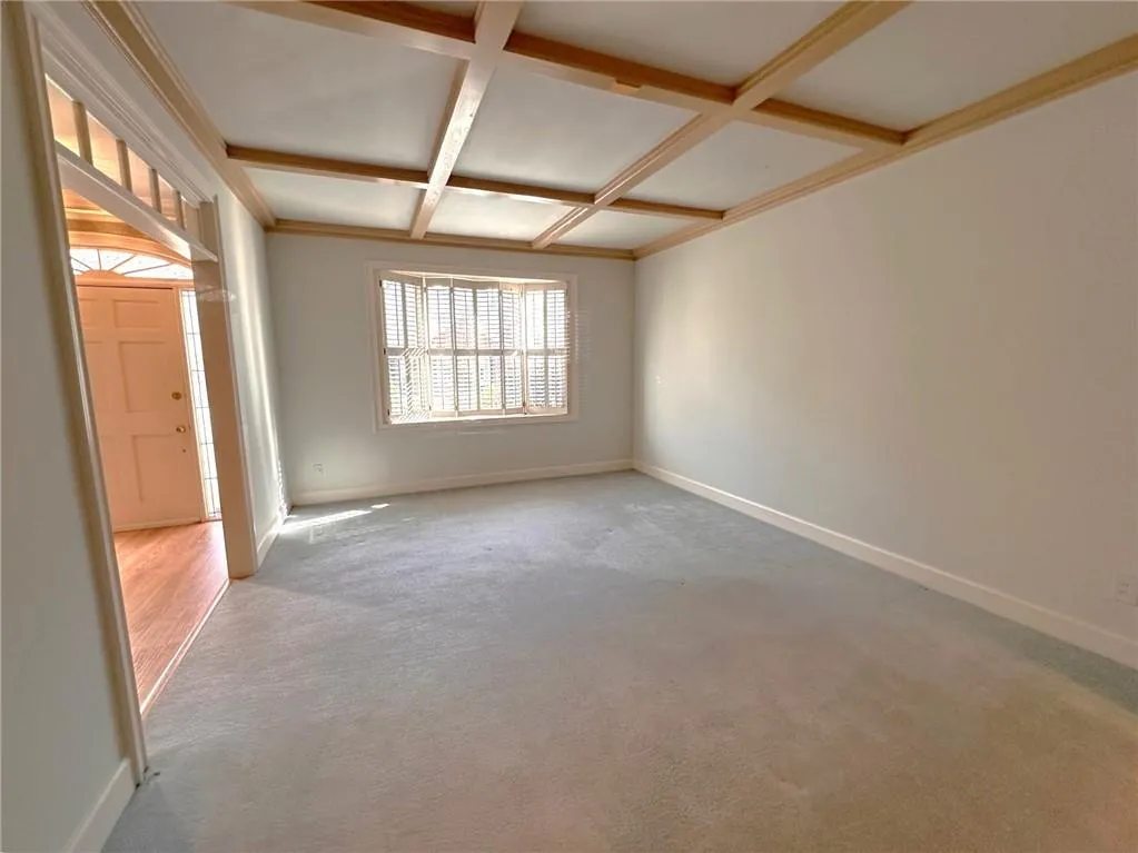 7155 Roswell Road Unit 37, Sandy Springs, Georgia 30328, 3 Bedrooms Bedrooms, ,3 BathroomsBathrooms,Residential,Sold,7155 Roswell Road Unit 37,7538700