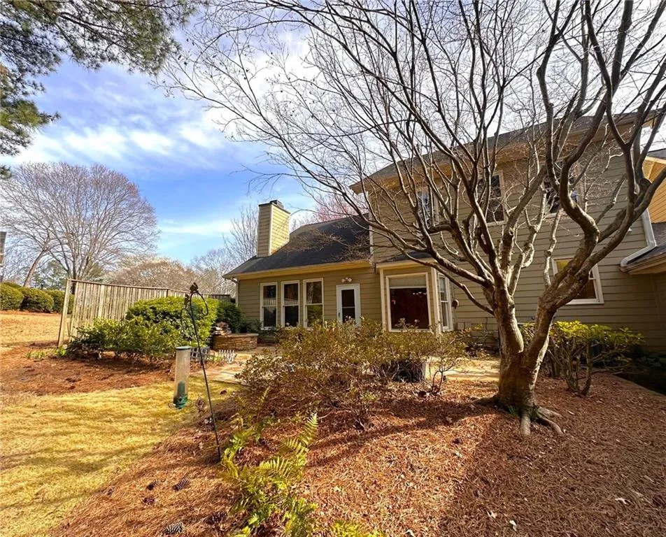 7155 Roswell Road Unit 37, Sandy Springs, Georgia 30328, 3 Bedrooms Bedrooms, ,3 BathroomsBathrooms,Residential,Sold,7155 Roswell Road Unit 37,7538700