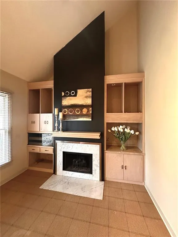 7155 Roswell Road Unit 37, Sandy Springs, Georgia 30328, 3 Bedrooms Bedrooms, ,3 BathroomsBathrooms,Residential,Sold,7155 Roswell Road Unit 37,7538700