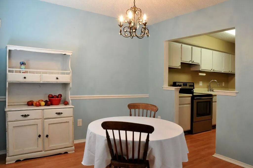 1211 Old Hammond Chase Unit 1211, Sandy Springs, Georgia 30350, 3 Bedrooms Bedrooms, ,2 BathroomsBathrooms,Residential,Sold,1211 Old Hammond Chase Unit 1211,5562138