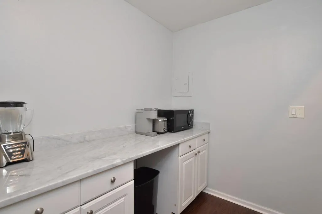 346 Carpenter Drive Unit 48, Atlanta, Georgia 30328, 2 Bedrooms Bedrooms, ,2 BathroomsBathrooms,Residential,Sold,346 Carpenter Drive Unit 48,7017776