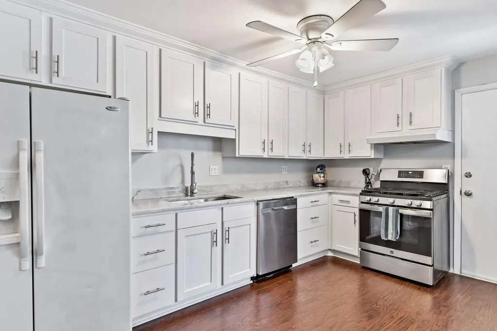 346 Carpenter Drive Unit 48, Atlanta, Georgia 30328, 2 Bedrooms Bedrooms, ,2 BathroomsBathrooms,Residential,Sold,346 Carpenter Drive Unit 48,7017776