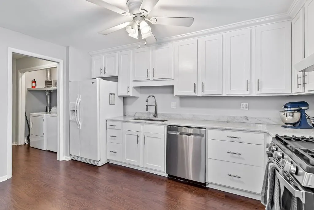 346 Carpenter Drive Unit 48, Atlanta, Georgia 30328, 2 Bedrooms Bedrooms, ,2 BathroomsBathrooms,Residential,Sold,346 Carpenter Drive Unit 48,7017776