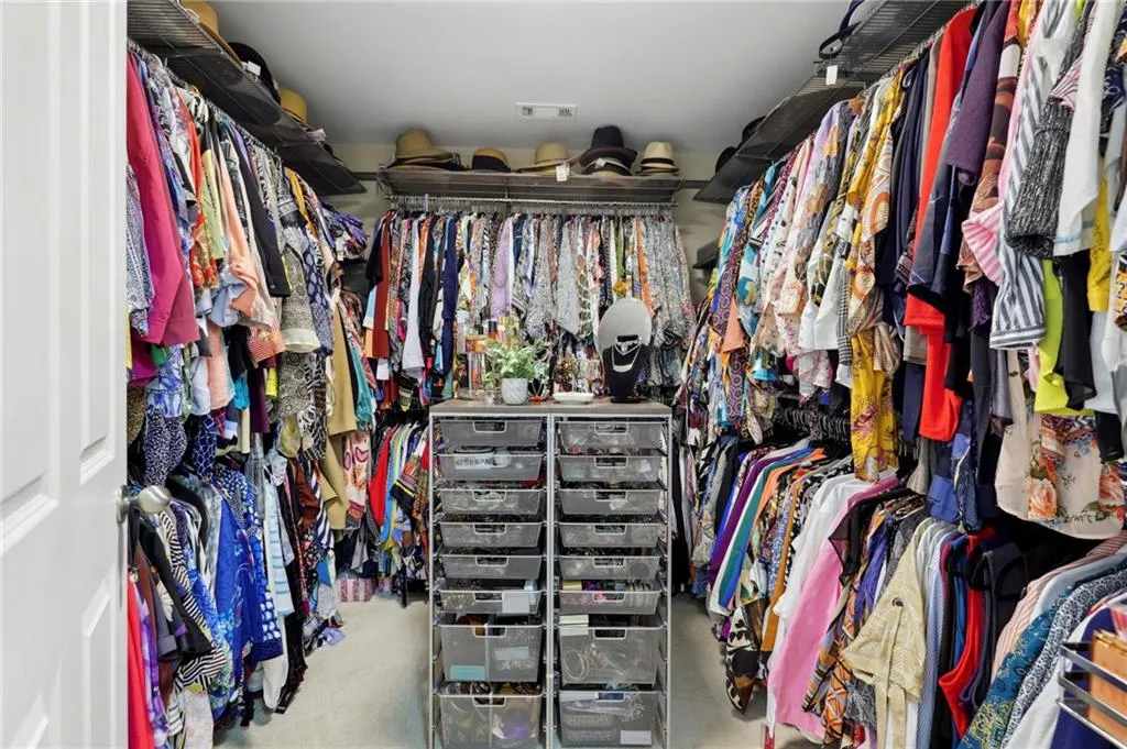 8015 Glisten Avenue, Sandy Springs, Georgia 30328, 3 Bedrooms Bedrooms, ,2 BathroomsBathrooms,Residential,Sold,8015 Glisten Avenue,7161599