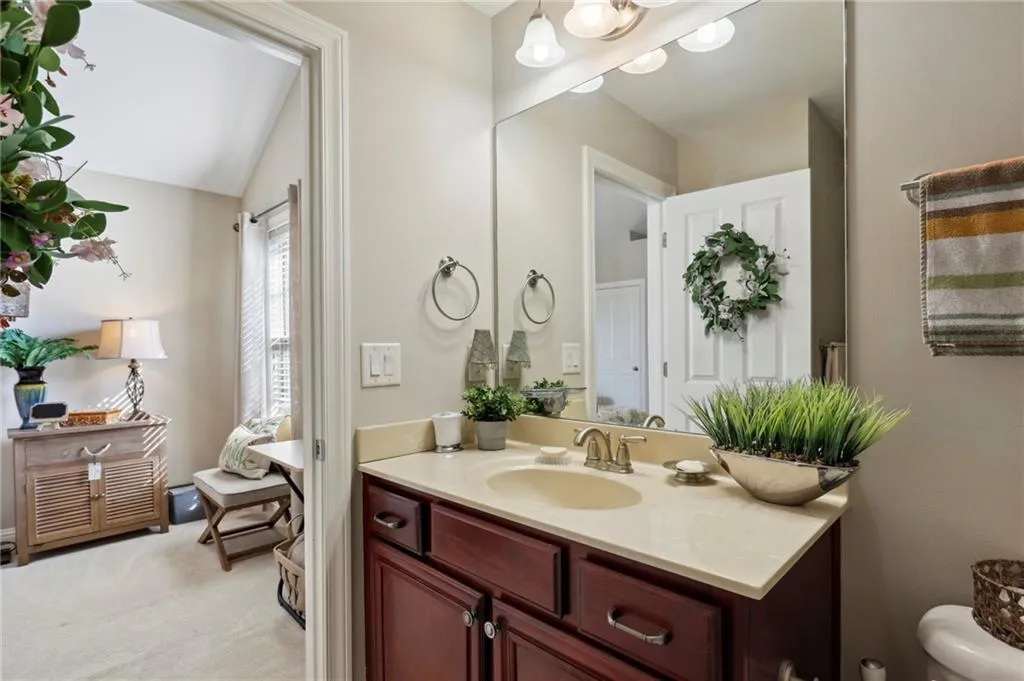 8015 Glisten Avenue, Sandy Springs, Georgia 30328, 3 Bedrooms Bedrooms, ,2 BathroomsBathrooms,Residential,Sold,8015 Glisten Avenue,7161599