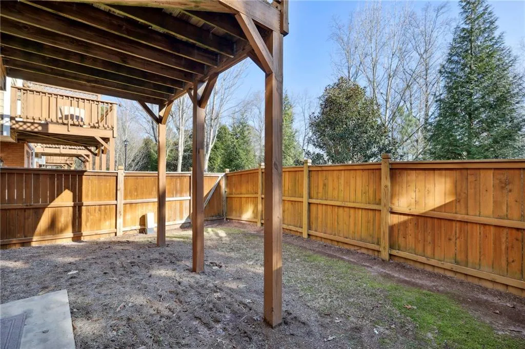 8015 Glisten Avenue, Sandy Springs, Georgia 30328, 3 Bedrooms Bedrooms, ,2 BathroomsBathrooms,Residential,Sold,8015 Glisten Avenue,7161599