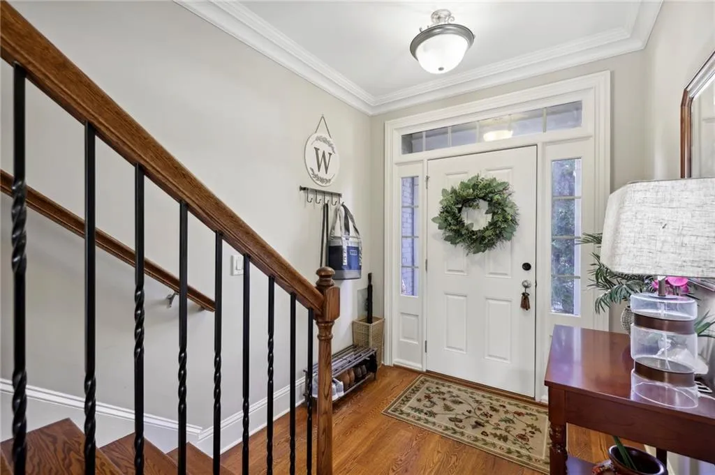 8015 Glisten Avenue, Sandy Springs, Georgia 30328, 3 Bedrooms Bedrooms, ,2 BathroomsBathrooms,Residential,Sold,8015 Glisten Avenue,7161599