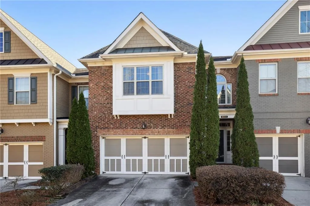 8015 Glisten Avenue, Sandy Springs, Georgia 30328, 3 Bedrooms Bedrooms, ,2 BathroomsBathrooms,Residential,Sold,8015 Glisten Avenue,7161599