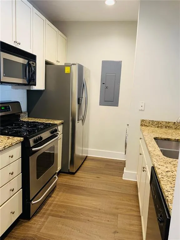 799 Hammond Drive Ne Unit 309, Sandy Springs, Georgia 30328, 2 Bedrooms Bedrooms, ,2 BathroomsBathrooms,Residential,Sold,799 Hammond Drive Ne Unit 309,6924371