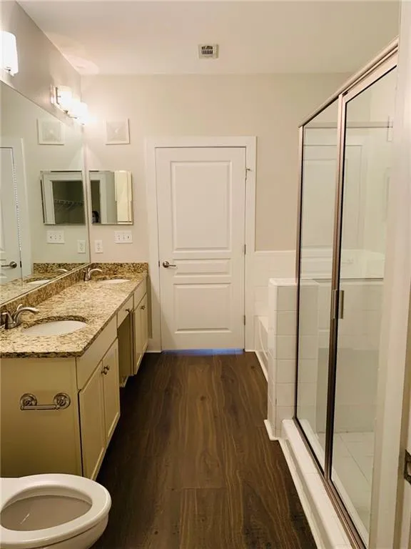 799 Hammond Drive Ne Unit 309, Sandy Springs, Georgia 30328, 2 Bedrooms Bedrooms, ,2 BathroomsBathrooms,Residential,Sold,799 Hammond Drive Ne Unit 309,6924371