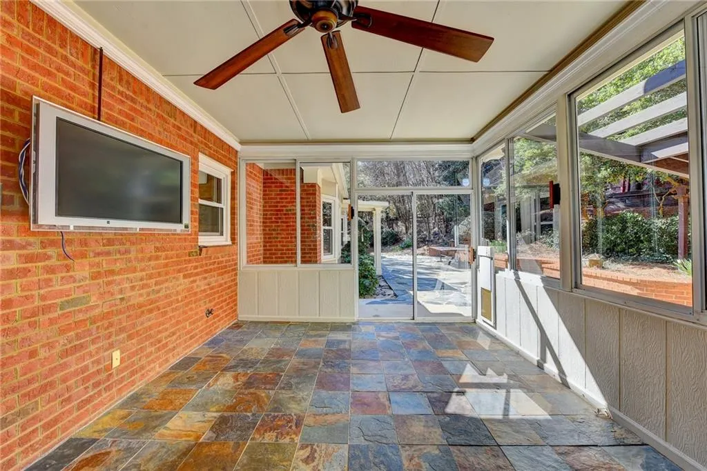 1760 Redbourne Drive, Sandy Springs, Georgia 30350, 5 Bedrooms Bedrooms, ,5 BathroomsBathrooms,Residential,Sold,1760 Redbourne Drive,6848738