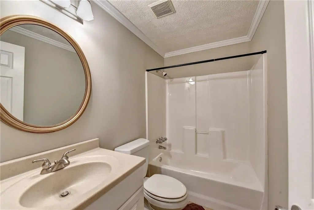 1760 Redbourne Drive, Sandy Springs, Georgia 30350, 5 Bedrooms Bedrooms, ,5 BathroomsBathrooms,Residential,Sold,1760 Redbourne Drive,6848738