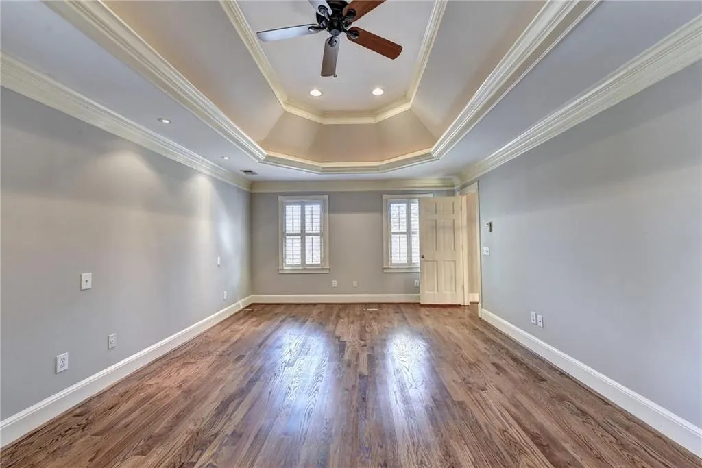 1760 Redbourne Drive, Sandy Springs, Georgia 30350, 5 Bedrooms Bedrooms, ,5 BathroomsBathrooms,Residential,Sold,1760 Redbourne Drive,6848738