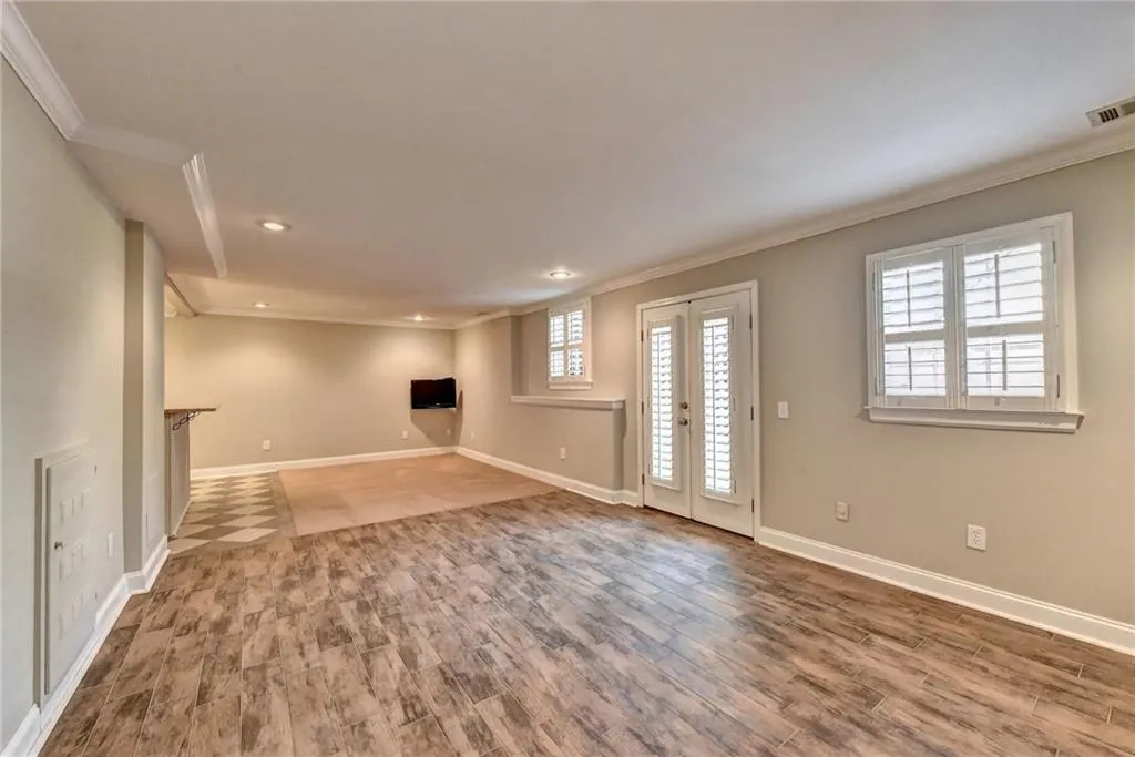 1760 Redbourne Drive, Sandy Springs, Georgia 30350, 5 Bedrooms Bedrooms, ,5 BathroomsBathrooms,Residential,Sold,1760 Redbourne Drive,6848738