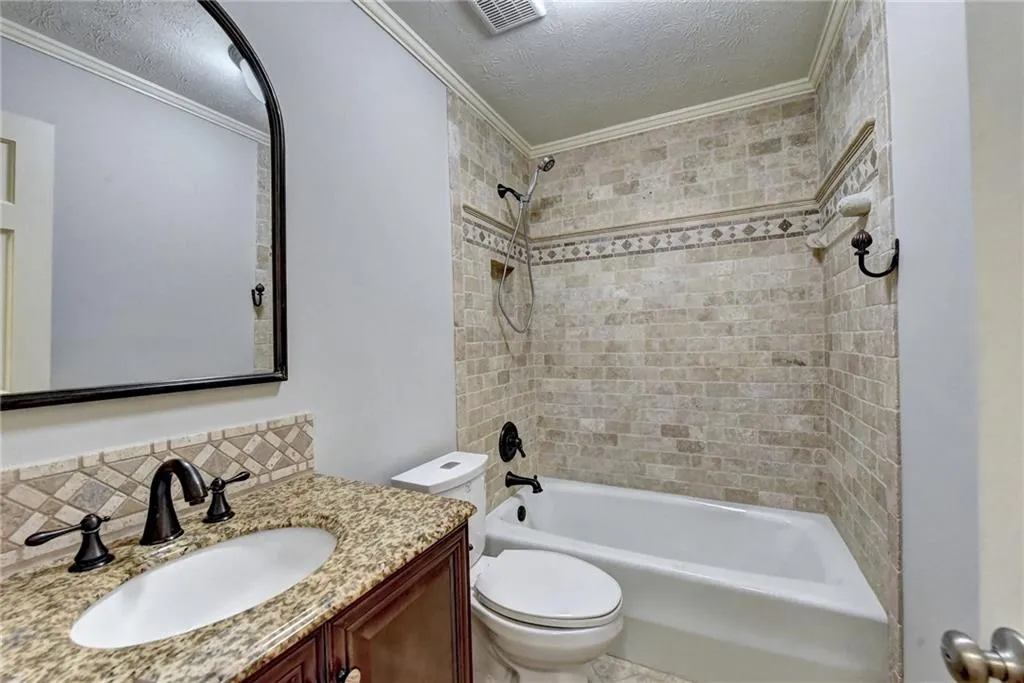 1760 Redbourne Drive, Sandy Springs, Georgia 30350, 5 Bedrooms Bedrooms, ,5 BathroomsBathrooms,Residential,Sold,1760 Redbourne Drive,6848738