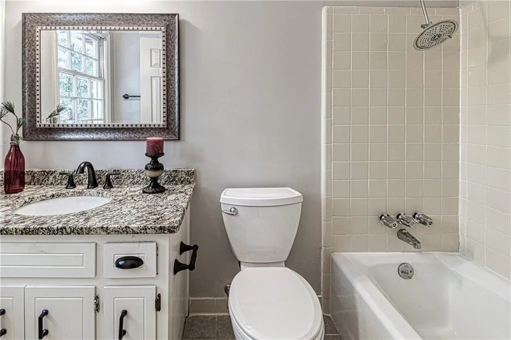 7565 Mount Vernon Road, Sandy Springs, Georgia 30350, 6 Bedrooms Bedrooms, ,4 BathroomsBathrooms,Residential,Sold,7565 Mount Vernon Road,6792357