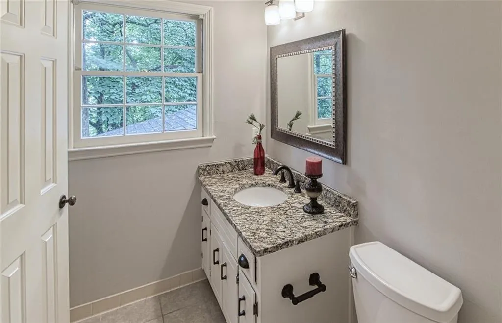 7565 Mount Vernon Road, Sandy Springs, Georgia 30350, 6 Bedrooms Bedrooms, ,4 BathroomsBathrooms,Residential,Sold,7565 Mount Vernon Road,6792357