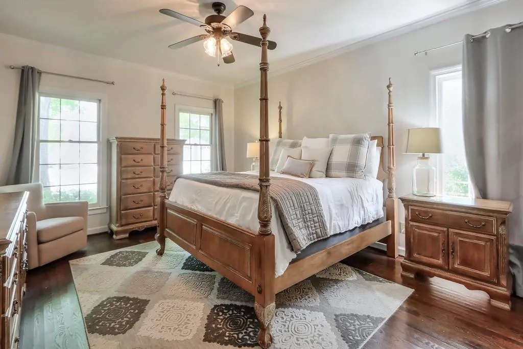 5672 River Oaks Place, Atlanta, Georgia 30327, 4 Bedrooms Bedrooms, ,3 BathroomsBathrooms,Residential,Sold,5672 River Oaks Place,7274177