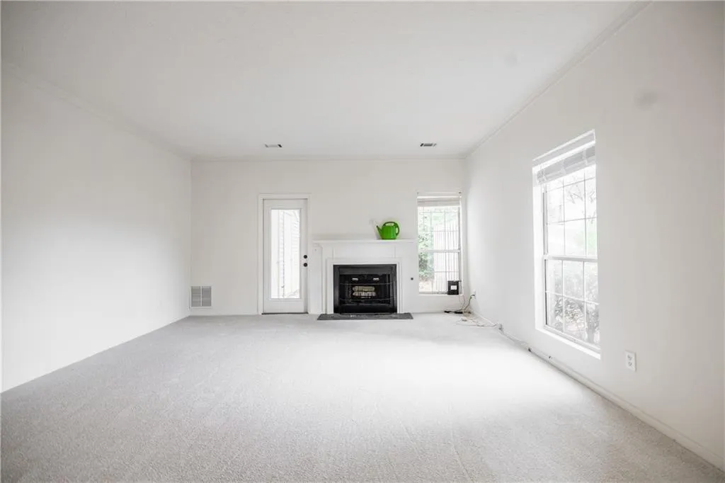 1010 Wedgewood Way, Atlanta, Georgia 30350, 2 Bedrooms Bedrooms, ,2 BathroomsBathrooms,Residential,For Sale,1010 Wedgewood Way,7686793