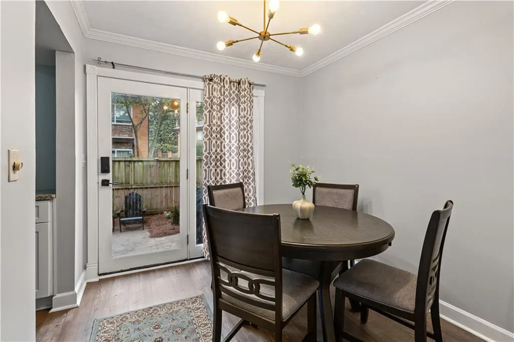 120 Biscayne Drive Nw Unit B3, Atlanta, Georgia 30309, 2 Bedrooms Bedrooms, 0 ,1 BathroomBathrooms,Residential,For Sale,120 Biscayne Drive Nw Unit B3,7685009