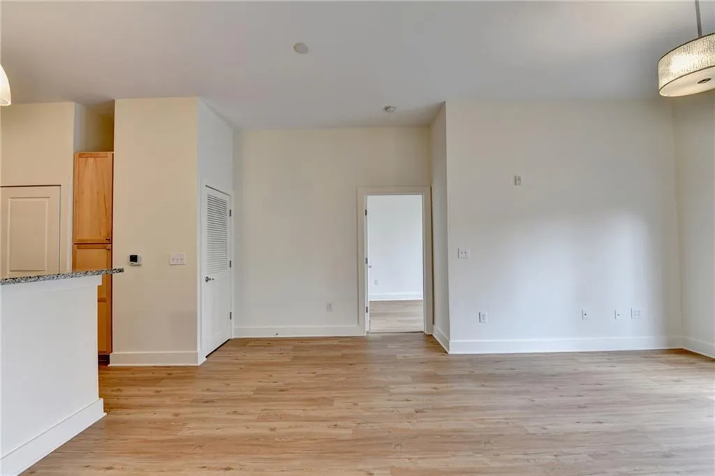 799 Hammond Drive Unit 123, Atlanta, Georgia 30328, 2 Bedrooms Bedrooms, ,2 BathroomsBathrooms,Residential,For Sale,799 Hammond Drive Unit 123,7715534