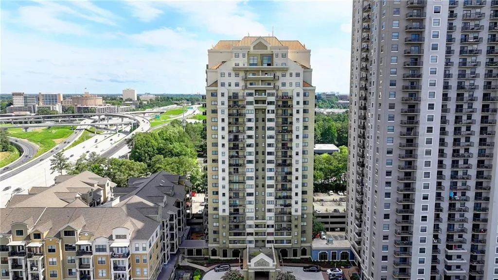 799 Hammond Drive Unit 123, Atlanta, Georgia 30328, 2 Bedrooms Bedrooms, ,2 BathroomsBathrooms,Residential,For Sale,799 Hammond Drive Unit 123,7715534