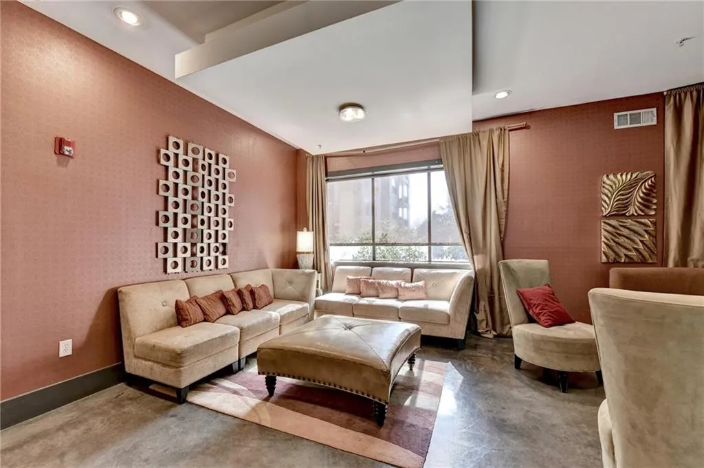 799 Hammond Drive Unit 123, Atlanta, Georgia 30328, 2 Bedrooms Bedrooms, ,2 BathroomsBathrooms,Residential,For Sale,799 Hammond Drive Unit 123,7715534