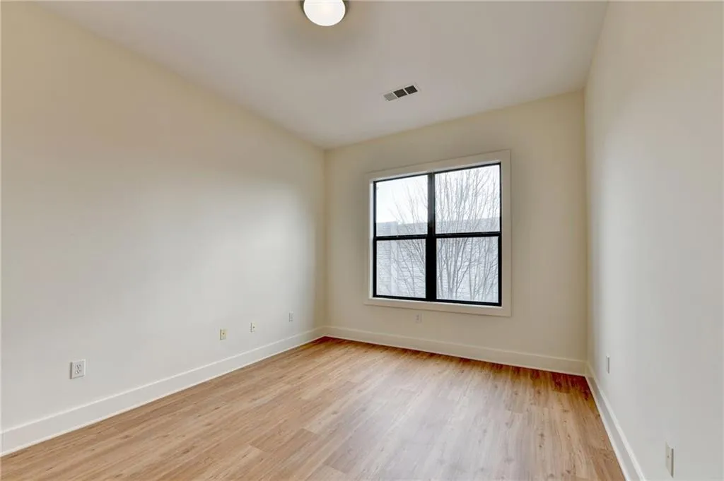 799 Hammond Drive Unit 123, Atlanta, Georgia 30328, 2 Bedrooms Bedrooms, ,2 BathroomsBathrooms,Residential,For Sale,799 Hammond Drive Unit 123,7715534