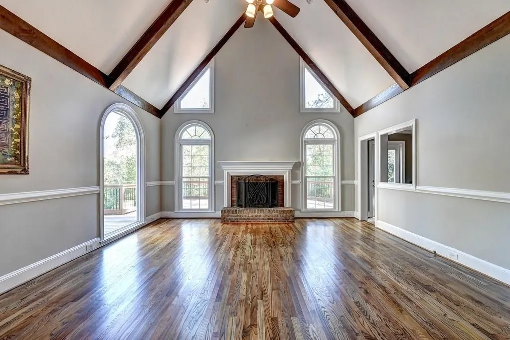 3000 Coles Way, Sandy Springs, Georgia 30350, 6 Bedrooms Bedrooms, ,5 BathroomsBathrooms,Residential,Sold,3000 Coles Way,6091840
