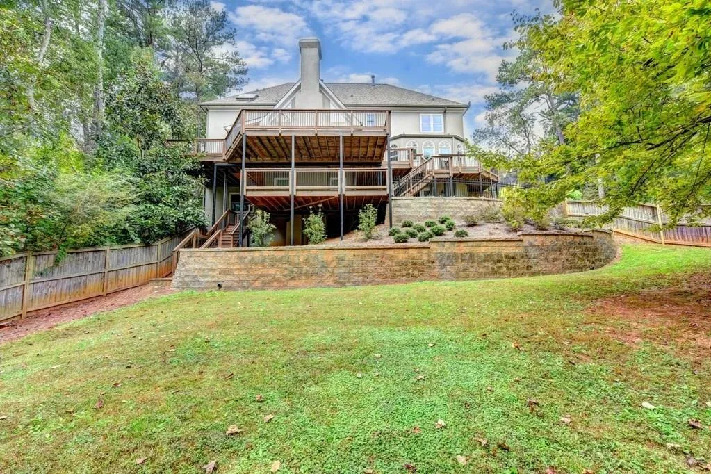 3000 Coles Way, Sandy Springs, Georgia 30350, 6 Bedrooms Bedrooms, ,5 BathroomsBathrooms,Residential,Sold,3000 Coles Way,6091840