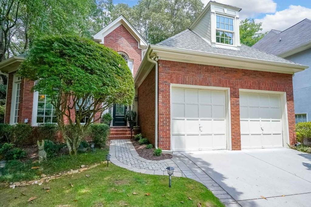 335 Ledgemont Court NE, Atlanta, Georgia 30342, 4 Bedrooms Bedrooms, ,3 BathroomsBathrooms,Residential,Sold,335 Ledgemont Court NE,7257001