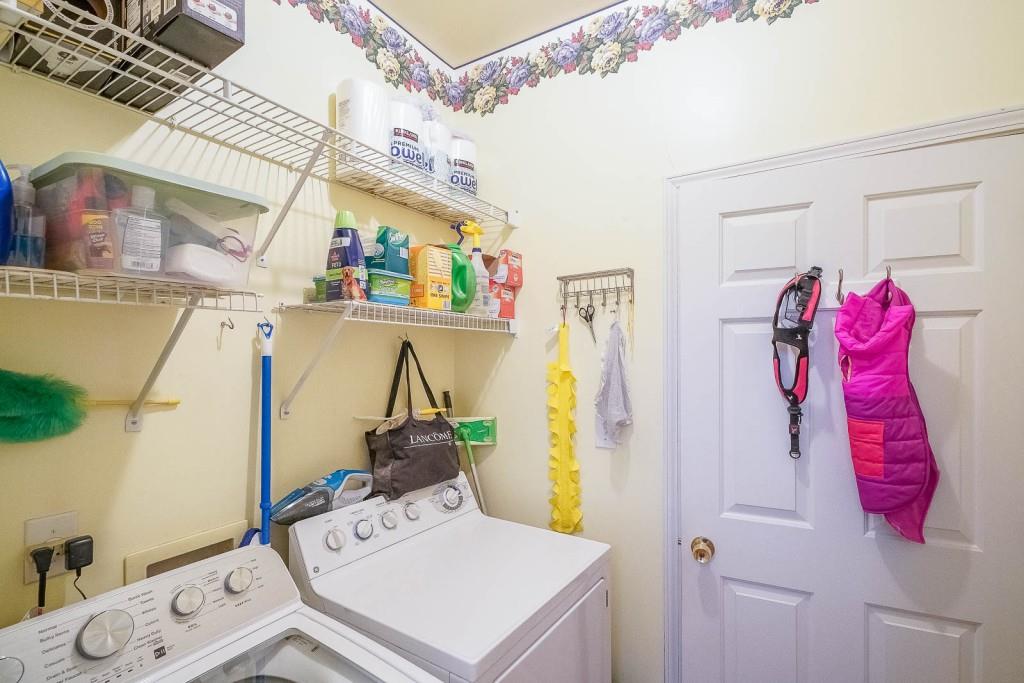 335 Ledgemont Court NE, Atlanta, Georgia 30342, 4 Bedrooms Bedrooms, ,3 BathroomsBathrooms,Residential,Sold,335 Ledgemont Court NE,7257001