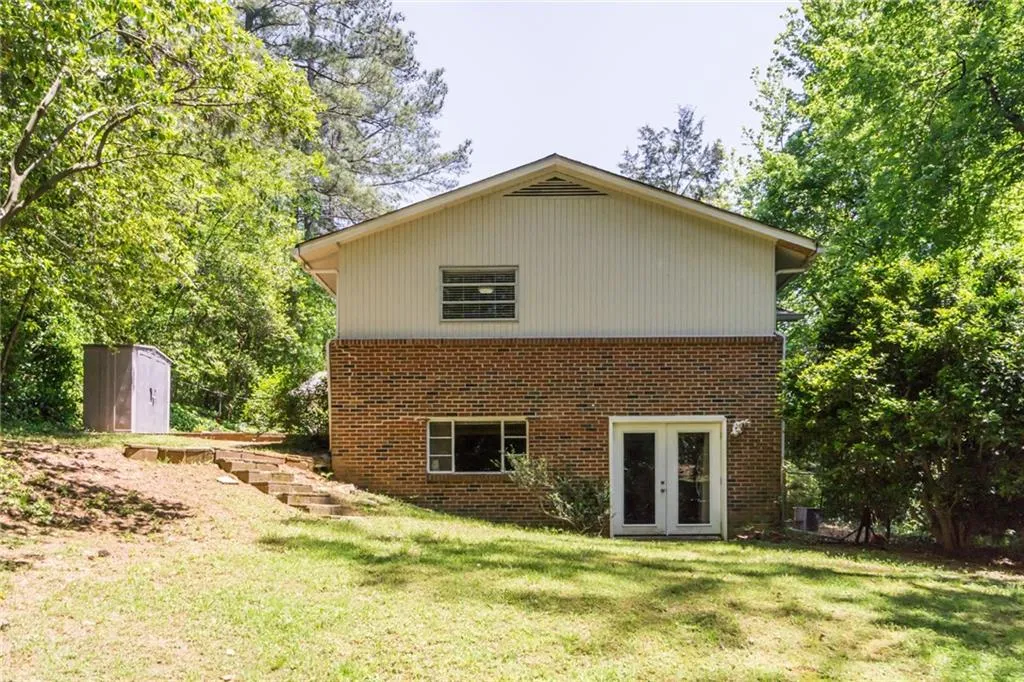 6850 Sunny Brook Lane, Sandy Springs, Georgia 30328, 4 Bedrooms Bedrooms, ,2 BathroomsBathrooms,Residential,Sold,6850 Sunny Brook Lane,6006094