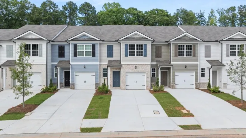6004 Skylar Drive, South Fulton, Georgia 30331