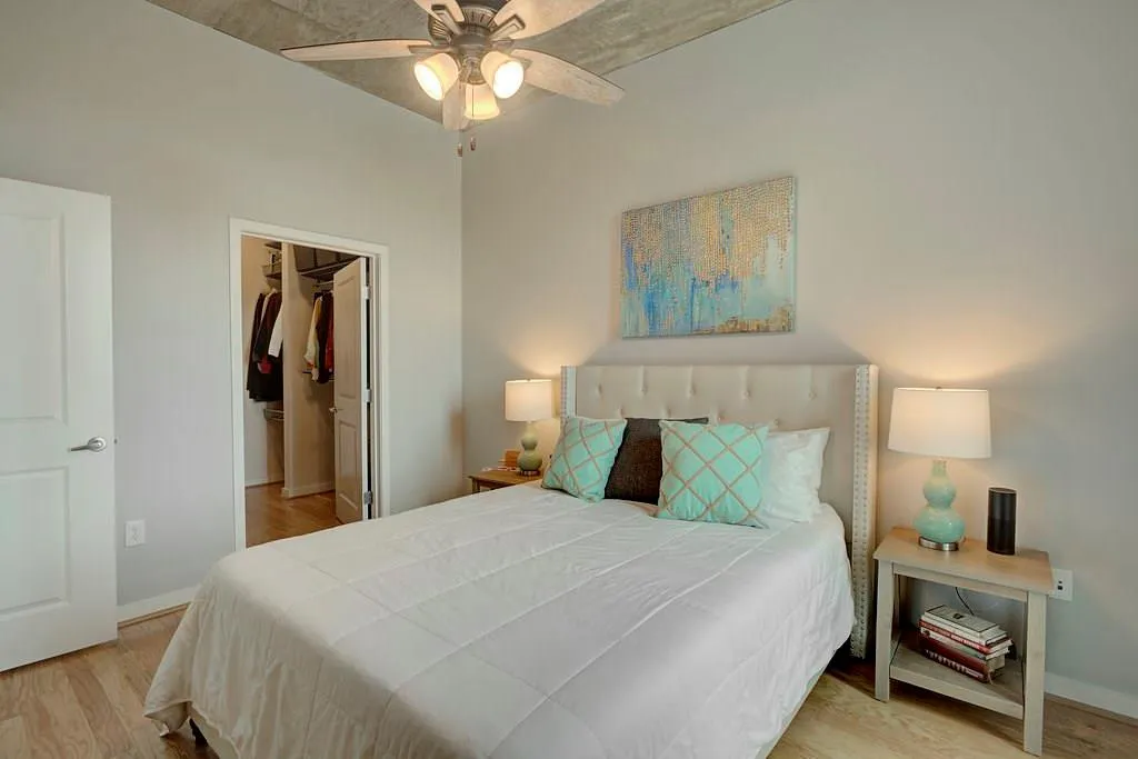 250 Pharr Road Ne Unit 2115, Atlanta, Georgia 30305, 1 Bedroom Bedrooms, ,1 BathroomBathrooms,Residential,Sold,250 Pharr Road Ne Unit 2115,5988073