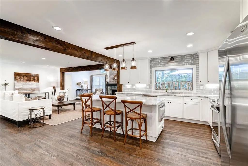 507 Pine Haven Lane N, Sandy Springs, Georgia 30342, 4 Bedrooms Bedrooms, ,4 BathroomsBathrooms,Residential,Sold,507 Pine Haven Lane N,5741425