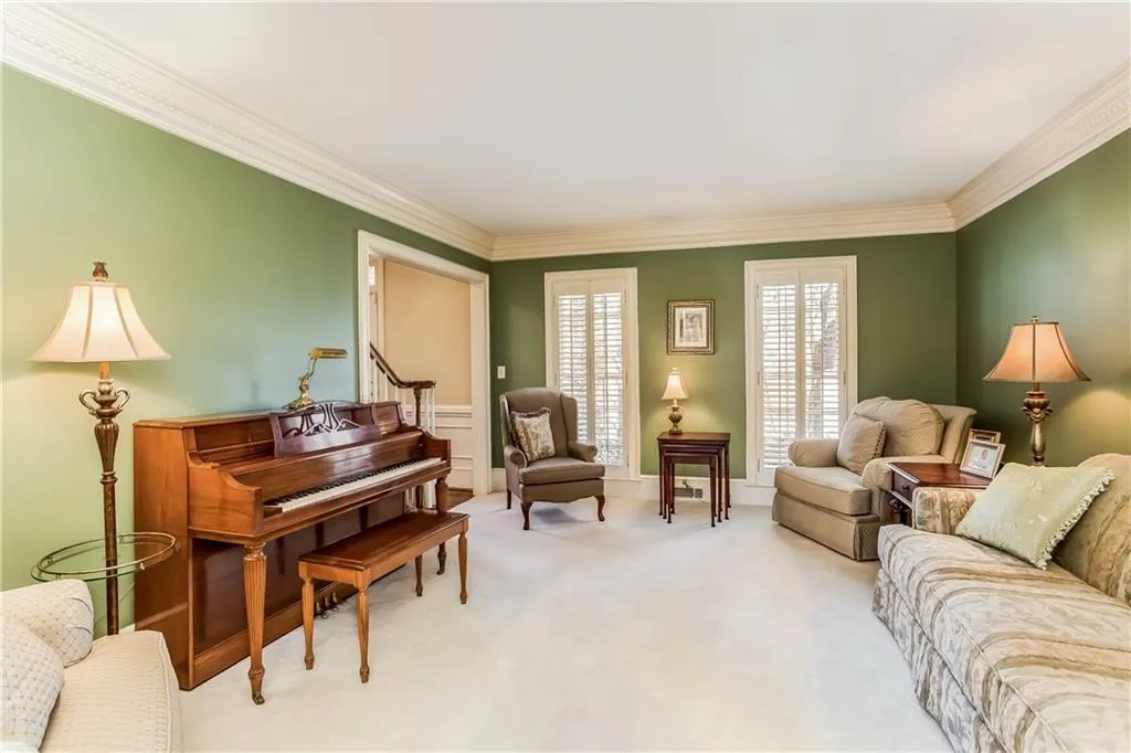 2645 Braffington Court, Sandy Springs, Georgia 30350, 4 Bedrooms Bedrooms, ,4 BathroomsBathrooms,Residential,Sold,2645 Braffington Court,5654530