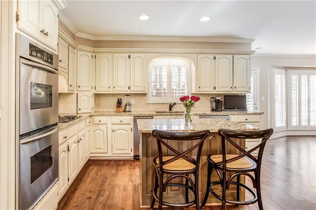 2645 Braffington Court, Sandy Springs, Georgia 30350, 4 Bedrooms Bedrooms, ,4 BathroomsBathrooms,Residential,Sold,2645 Braffington Court,5654530