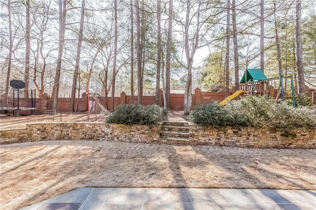 2645 Braffington Court, Sandy Springs, Georgia 30350, 4 Bedrooms Bedrooms, ,4 BathroomsBathrooms,Residential,Sold,2645 Braffington Court,5654530