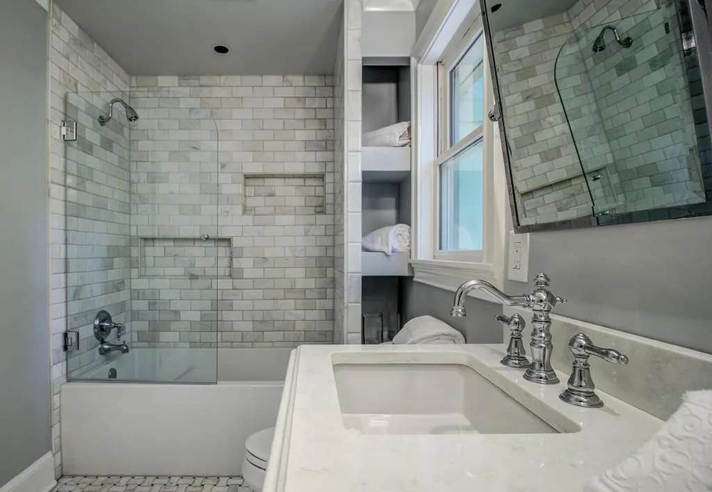 595 Chestnut Hall Lane, Atlanta, Georgia 30327, 4 Bedrooms Bedrooms, ,2 BathroomsBathrooms,Residential,Sold,595 Chestnut Hall Lane,5630180